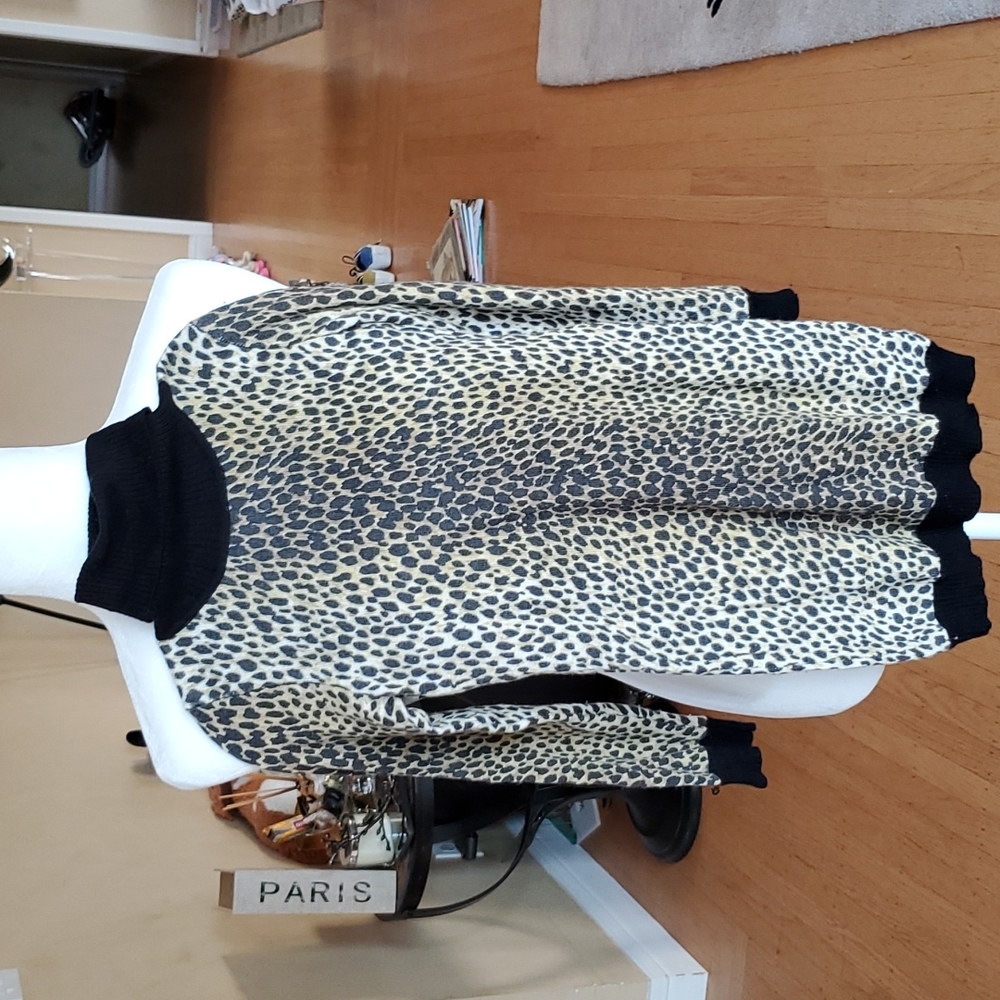 Dolce & Gabbana dress, size 5, Leppard color